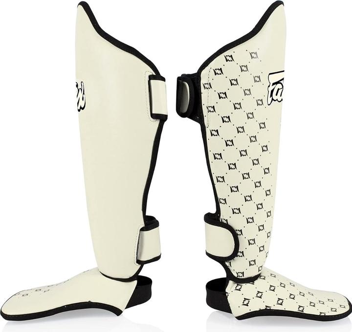 Actual product image Fairtex Shin guards SP5 Compétition (XL)