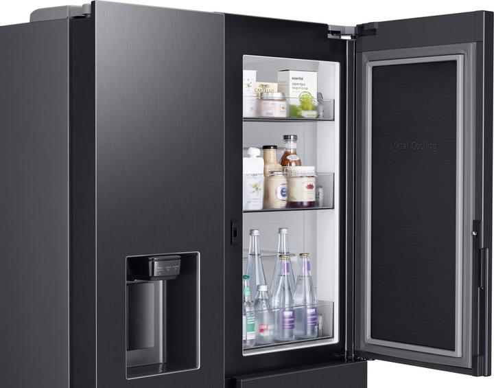 Immagine prodotto Samsung RH68DG853DB1EG Side-by-Side EEK D NoFrost Premium Black Steel (627 l)