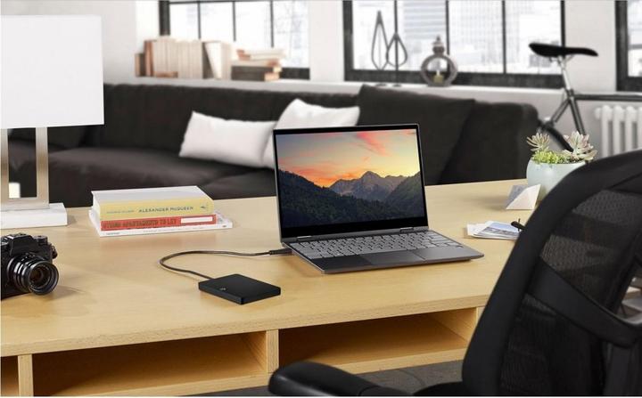 Produktbild Seagate Expansion Portable (2 TB)