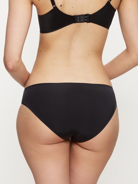 Image du produit Triumph Slip tai Body Make-Up Essentials (40, lot de 2)
