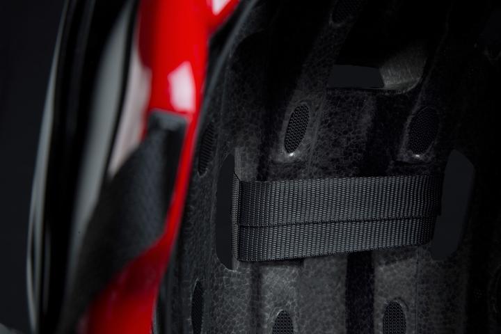 Actual product image MET Roam (52 - 56 cm)