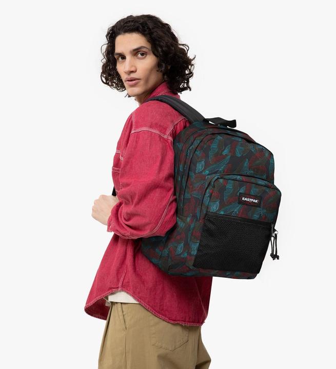 Actual product image Eastpak Pinnacle (38 l)