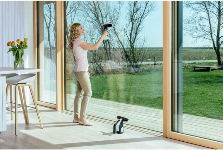 Actual product image Bosch Home & Garden Glass Vac Solo Plus