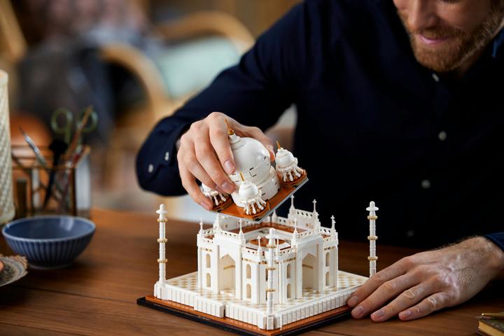 Actual product image LEGO Taj Mahal (21056, LEGO Architecture, LEGO Rare Sets)