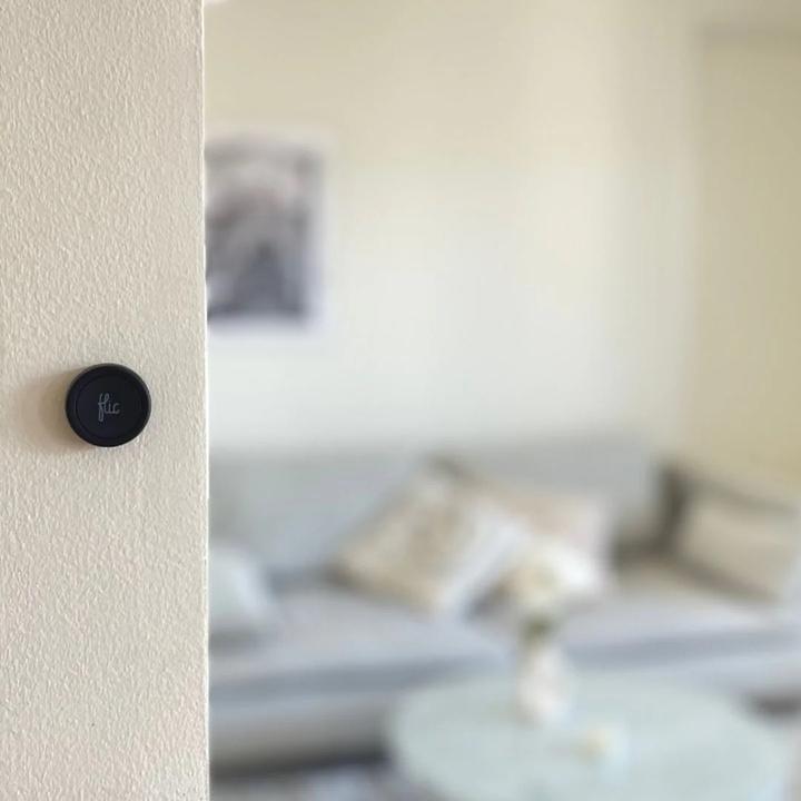 Actual product image Flic Bluetooth Smart Button 3er Pack