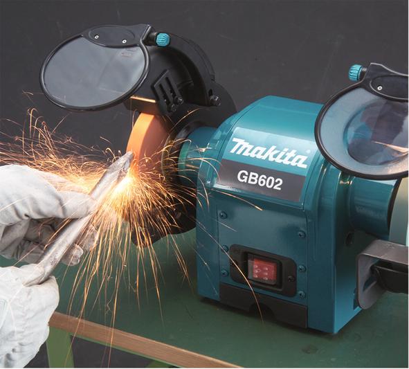 Image du produit Makita Meuleuse à double banc (Meuleuse d'établi, 250 W)