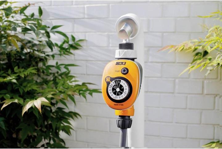 Actual product image Hozelock Gf 16 Easy Electronic water computer (Irrigation computer)