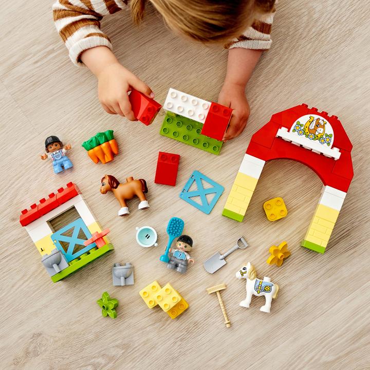 Produktbild LEGO Pferdestall und Ponypflege (10951)