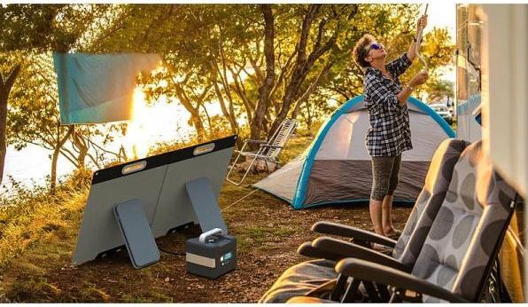 Produktbild Revolt Faltbares Solarpanel, 2 monokristalline Zellen (100 W, 6.20 kg)