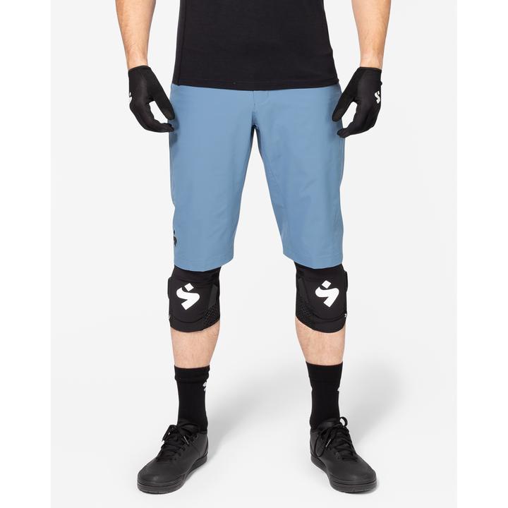 Actual product image Sweet Protection Hunter Slashed Shorts M Flare L (L)