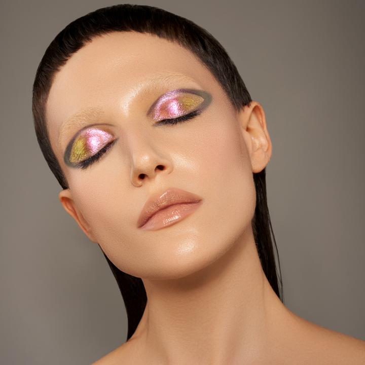 Produktbild Danessa Myricks Infinite Chrome - Collection Love Potion
