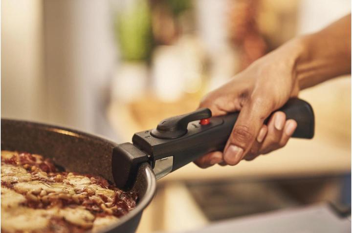 Actual product image Ballarini Torre frying pan 20cm (20 cm, Frying pan, Aluminium)
