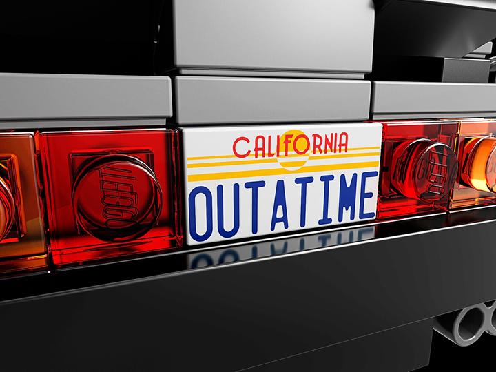 Produktbild LEGO DeLorean Zeitmaschine (21103, LEGO Ideas)