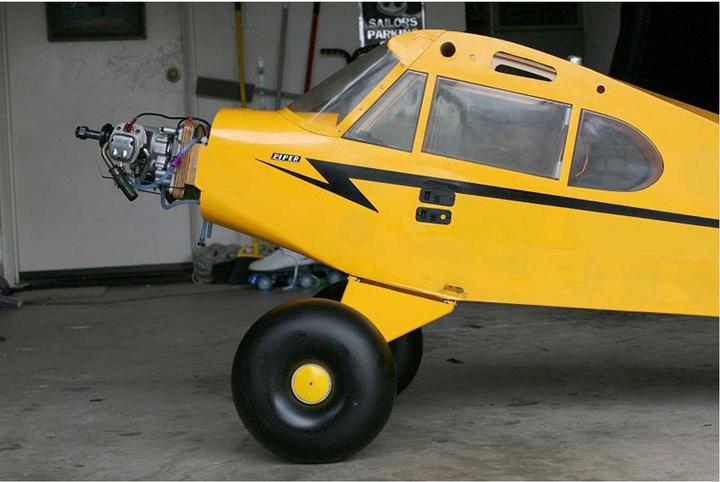 Actual product image Airtop balon wheels 200x80mm 2pcs. 6mm wheel axle