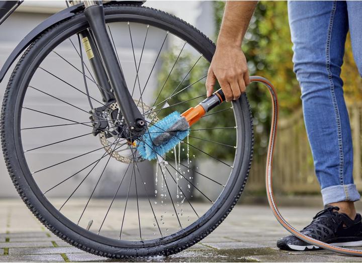 Produktbild Gardena Cleansystem Fahrrad Bürsten-Set