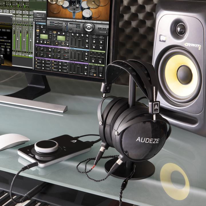 Produktbild Audeze LCD-2 Classic Closed (NC, Kabelgebunden)