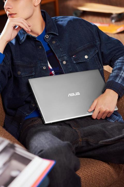 Produktbild ASUS VivoBook 17 X712FA-AU317T (17.30", Intel Core i5-8265U, 8 GB, 512 GB, CH)