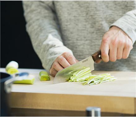 Actual product image Fiskars Norr Santoku knife 6cm (16 cm)