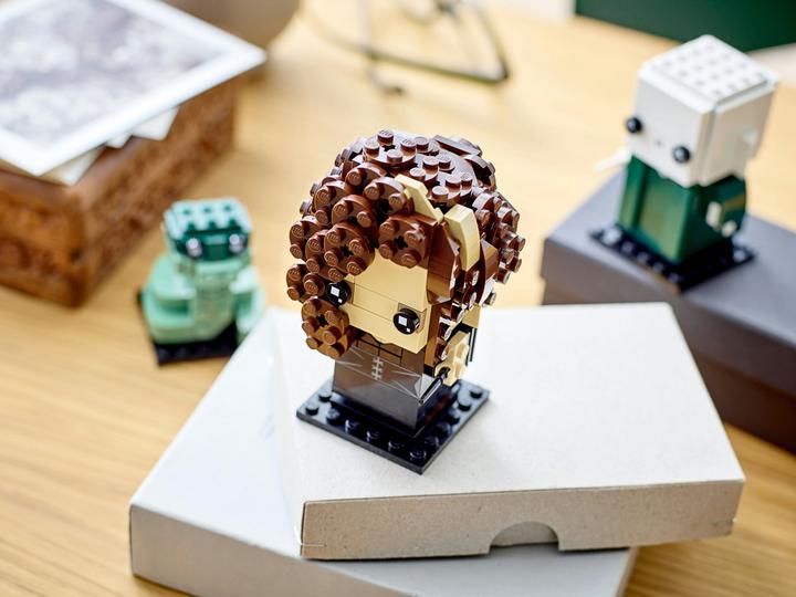 Actual product image LEGO BrickHeadz Nagini & Bellatrix 40496 (40496, LEGO Brickheadz)