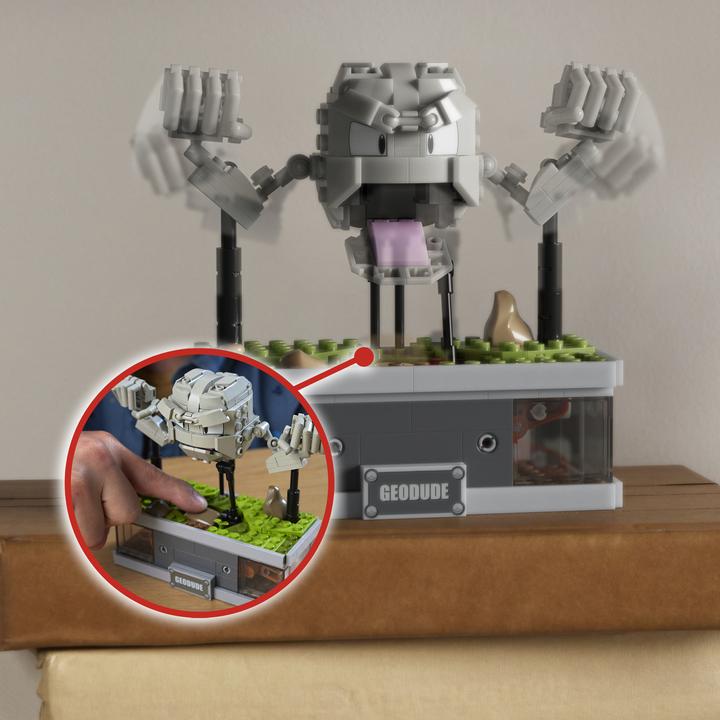 Produktbild MEGA Pokémon Mini Motion Kleinstein bewegliches Bauset (Multicolor)