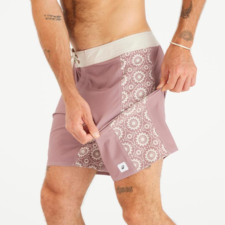 Produktbild Olaian Boardshorts Surfen Herren lang 500 Arch Esawira 19" rosa/taupe (XL)