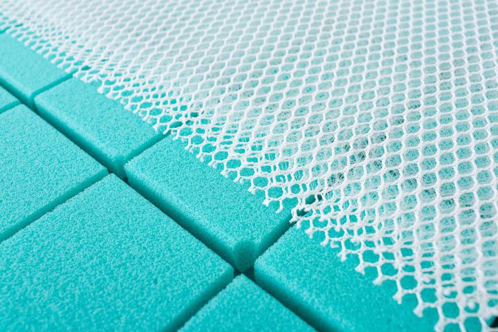 Actual product image Träumeland Traeumeland Baby Mattress Spring Air (70 x 140 cm)