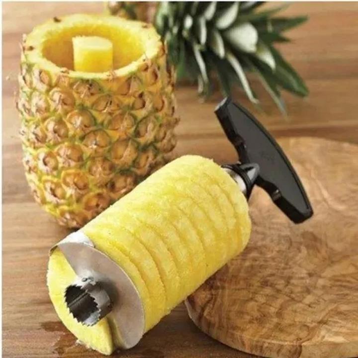 Actual product image ASMI Stainless steel pineapple corer, pineapple slicer black