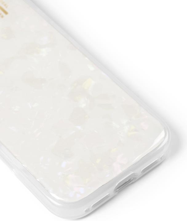 Actual product image iDeal Of Sweden iPhone 16 Pearlised Case - White (Apple iPhone 16)