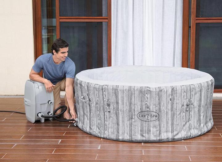 Actual product image Bestway Lay-Z-Spa® 71 x 26/1.80m x 66cm Fiji (4 pers.)