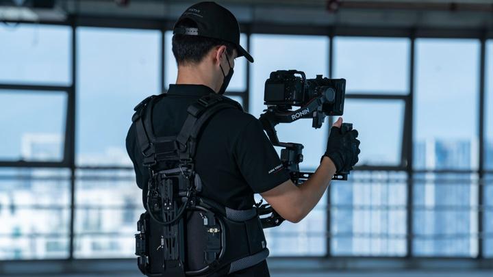 Produktbild Tilta Float Shoulder Support (Schwebestativ)