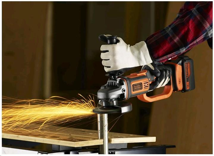 Image du produit Black & Decker Meuleuse d'angle sans fil BCG720M1 (125 mm)