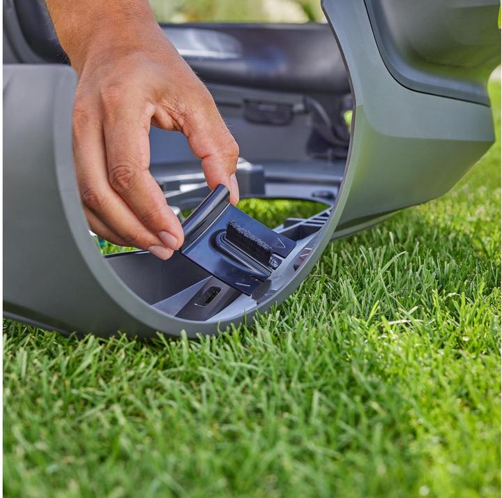 Actual product image Gardena Wheel brushes for SILENO models pro max free (Mowing robot, Garden machinery spare parts)