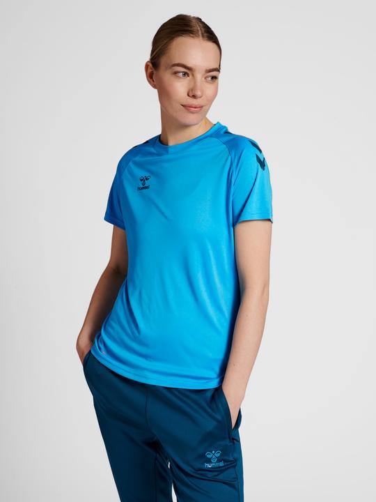 Actual product image hummel Core Xk Core Poly T-Shirt S/S Woman (M)