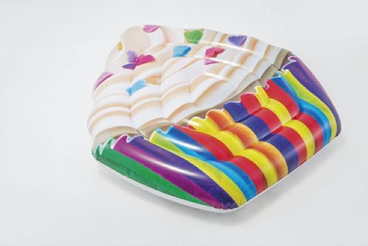 Actual product image Intex Cupcake