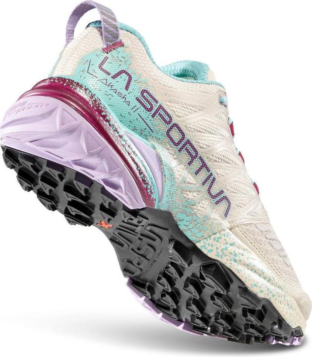 Actual product image La Sportiva Akasha II Woman (41.5)