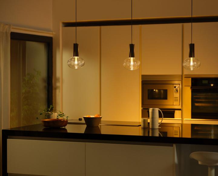 Actual product image Philips Hue Ellipse (E27, 6.50 W, 500 lm, 1 x, G)