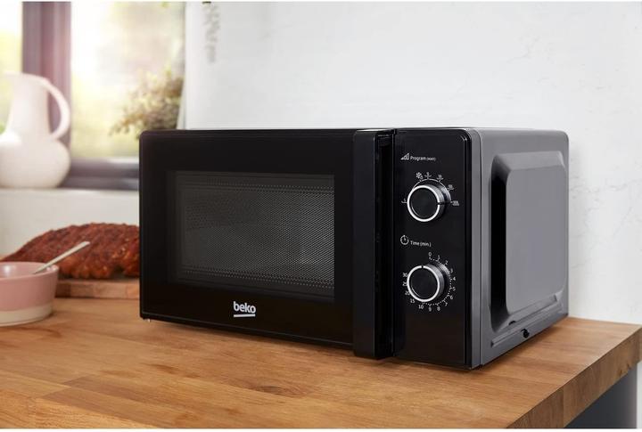 Image du produit Beko MOC 20100 BFB sw Micro-ondes 700W 20L 5 vitesses Minuterie mécanique (20 l)