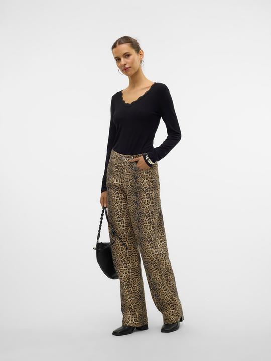 Immagine prodotto Vero Moda SNTOKEY Niedrige Taille Gerade geschnitten Jeans Straight-Fit (W31/L32)