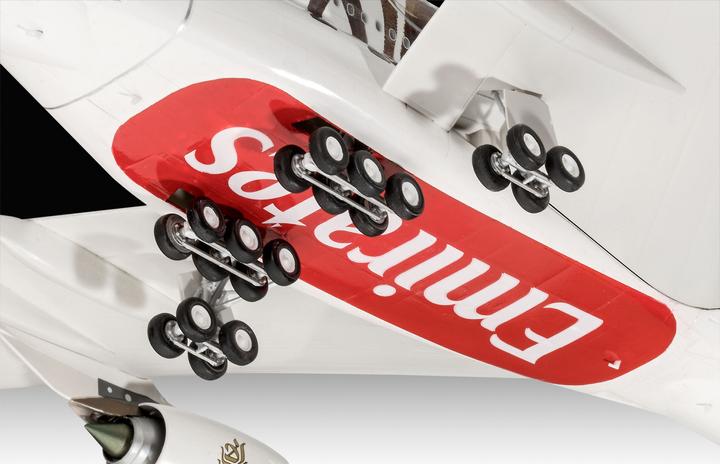 Produktbild Revell Airbus A380-800 Emirates Wild Life