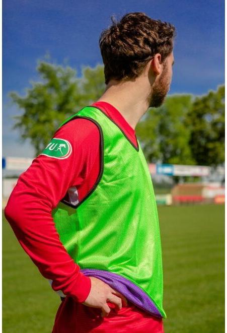 Actual product image Power Shot Reversible training bib Powershot