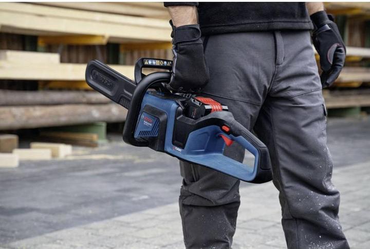 Image du produit Bosch Hausgeräte GKE 18V-40 (Tronçonneuse à batterie)