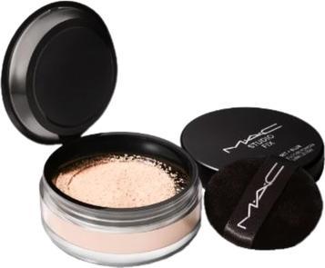 Actual product image MAC Cosmetics Studio F / Blurring Weightl Powder Light (Light)
