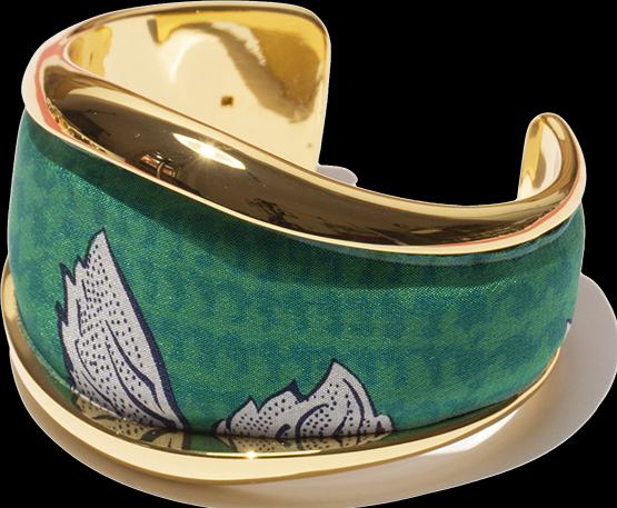 Actual product image MM33 Bangle green explosion (950 Platinum)