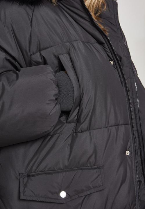 Actual product image Urban Classics UC Curvy Ladies Oversize Faux Fur Puffer Coat (XL)