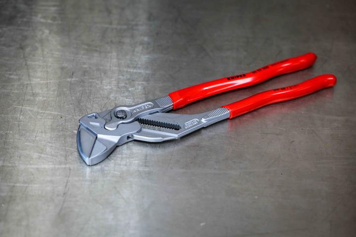 Productafbeelding Knipex TangsleutelTang en moersleutel in één gereedschap 86 03 300 (300 mm)