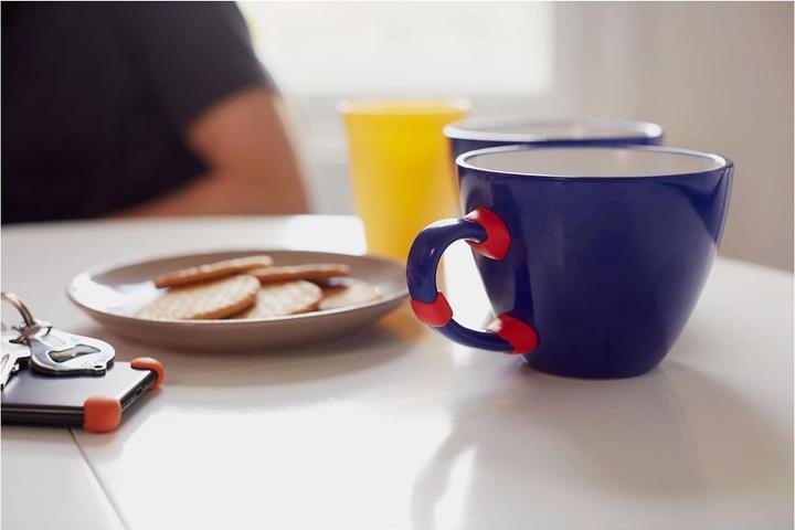 Produktbild Sugru by tesa Sugru 3x Formbarer Allzweckkleber, vielseitige Klebeknete zum Dekorieren, Kleben & Reparieren (10.50 g, 323 ml)