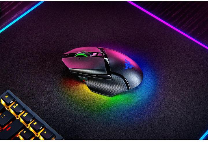 Produktbild Razer Basilisk V3 Pro 35K (Kabellos, Kabelgebunden)