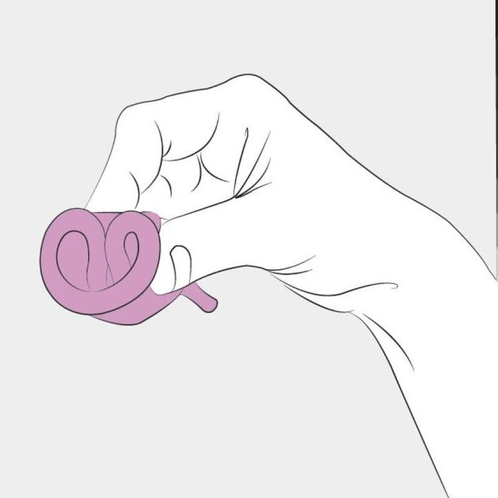 Produktbild Femintimate Eve Silikon-Menstruationstasche Grösse S (S)