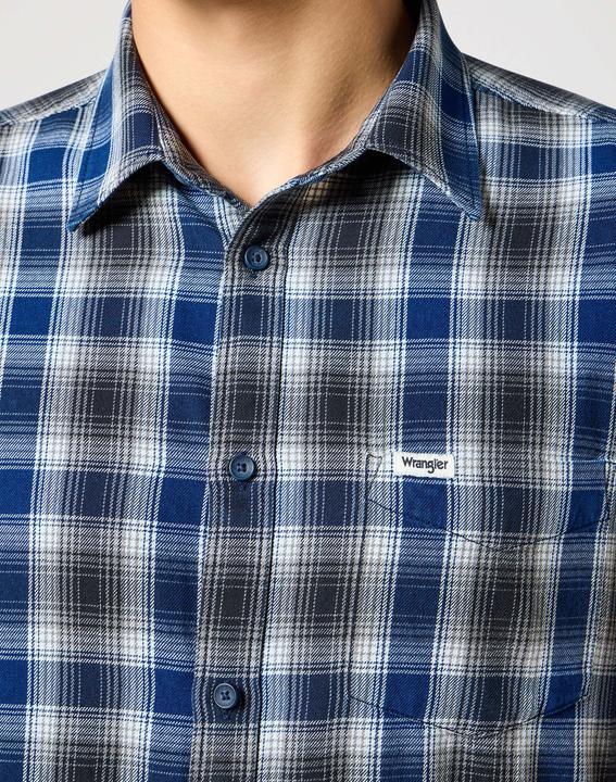 Actual product image Wrangler Long sleeve shirt One Pocket Indigo Shirt (L)