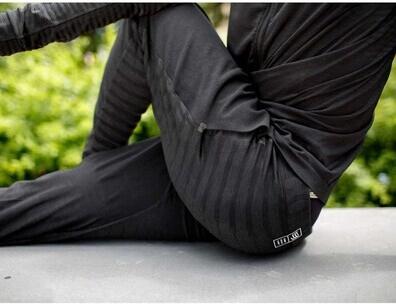 Actual product image Compressport Seamless men's running pants (M)